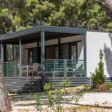 By The Sea - 19558 Apartman